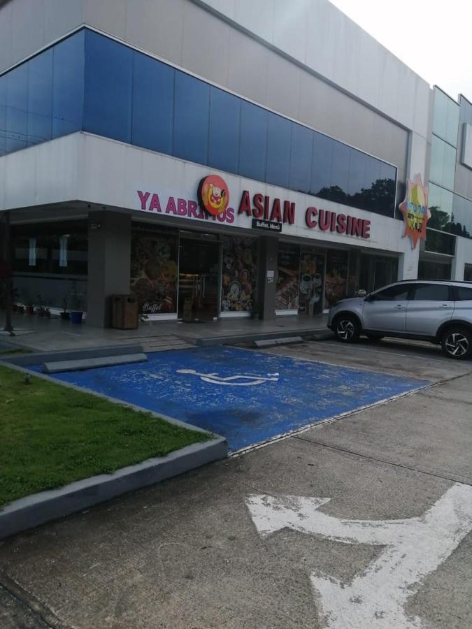 Cabanas Colindas Panama Stadt Exterior foto